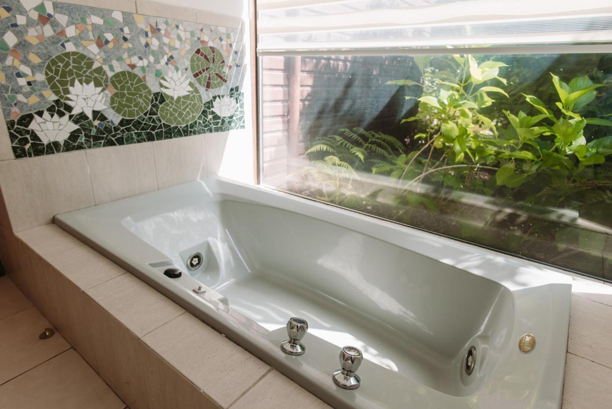 Hotel Posada Del Rio - Parque Metrenehue Pucón Екстериор снимка